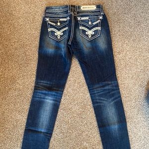 Rock Revival Size 28